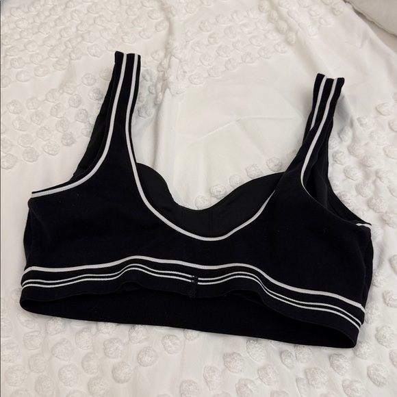 ALO Yoga Airbrush Heart Throb Bra BLACK WHITE SMALL - Picture 4 of 5